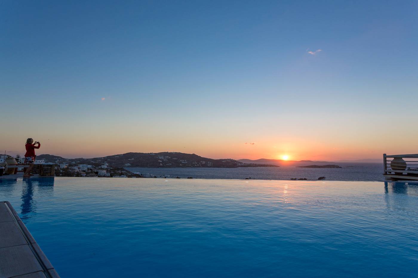 Vencia-Boutique-Hotel-Pool-5