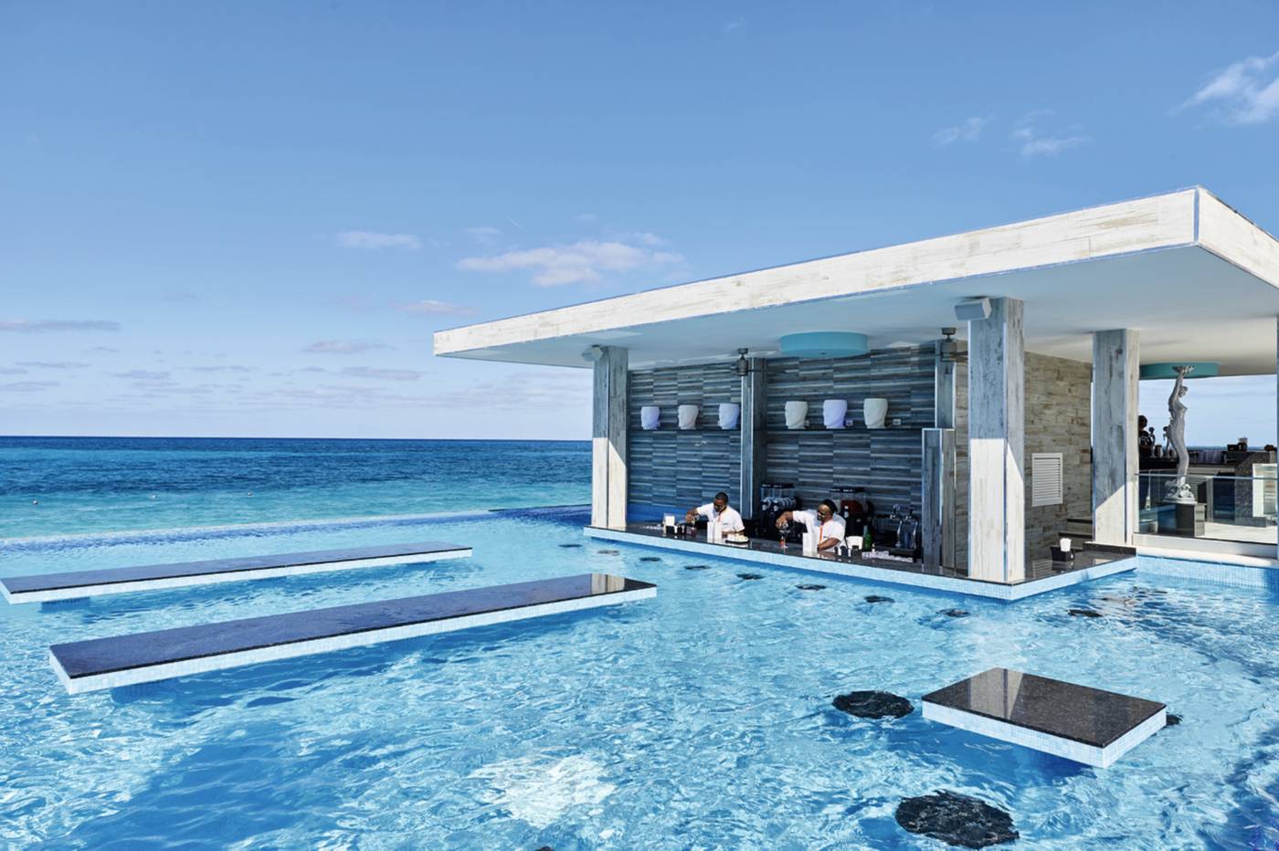 Riu-Paradise-Island---Adults-Only-Pool-4