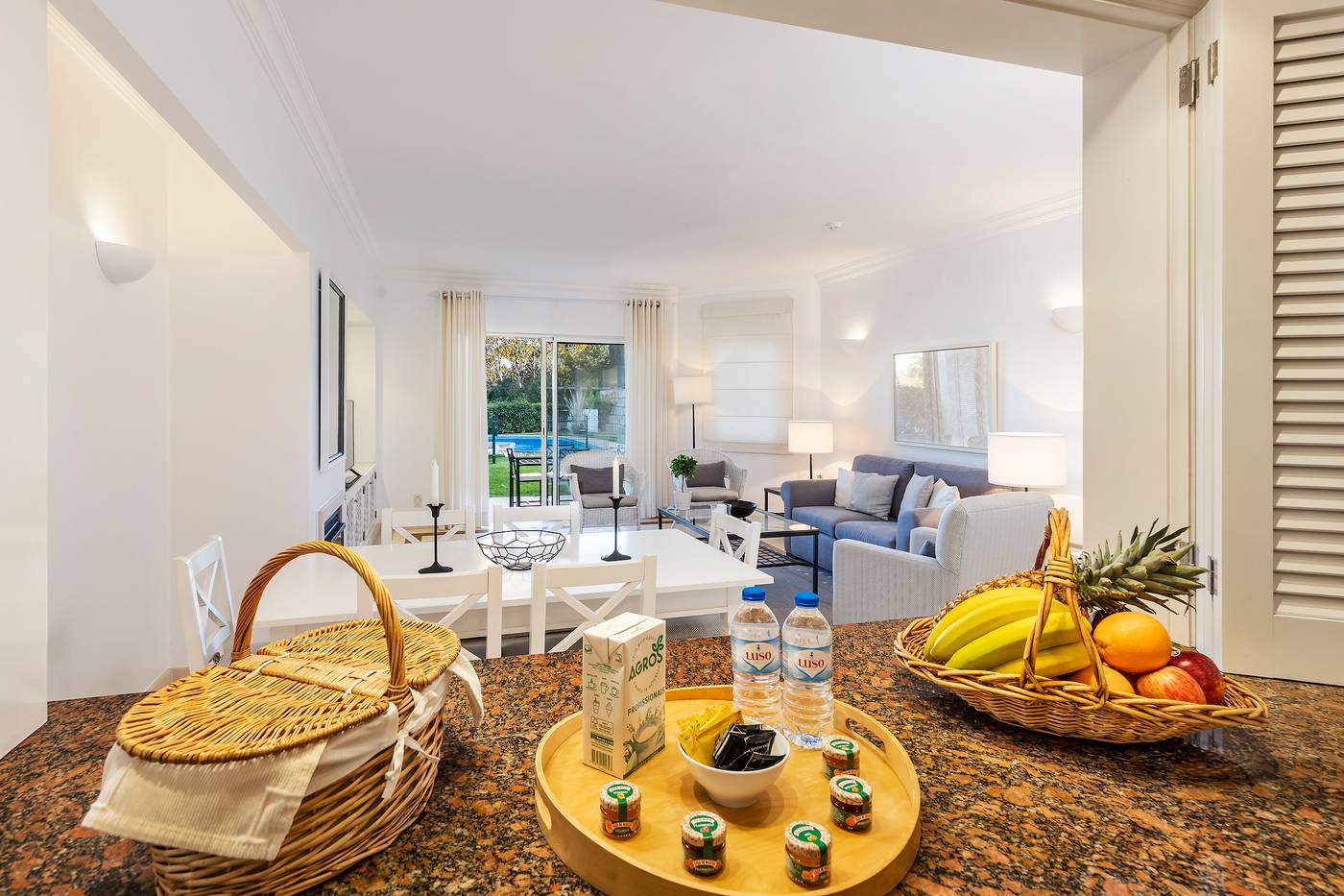 Encosta-do-Lago-Resort-Room-36