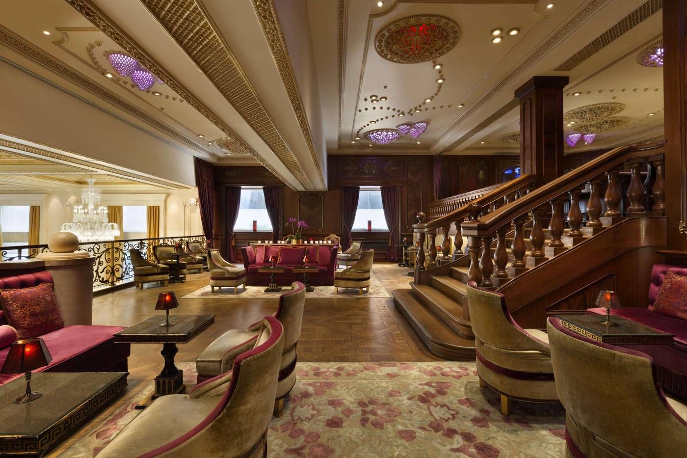 The-Plaza-Hotel-Bar-17