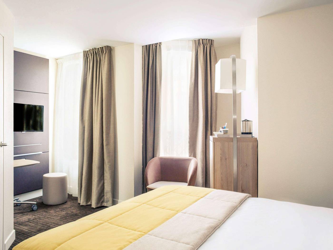 Mercure-Paris-Pigalle-Sacre-Coeur-Room-36