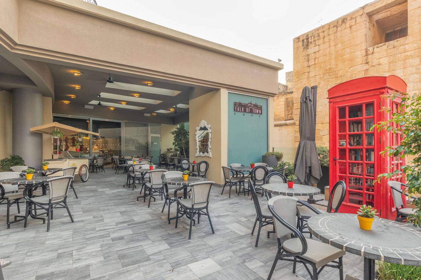 The-Palace-Hotel-Restaurant-5