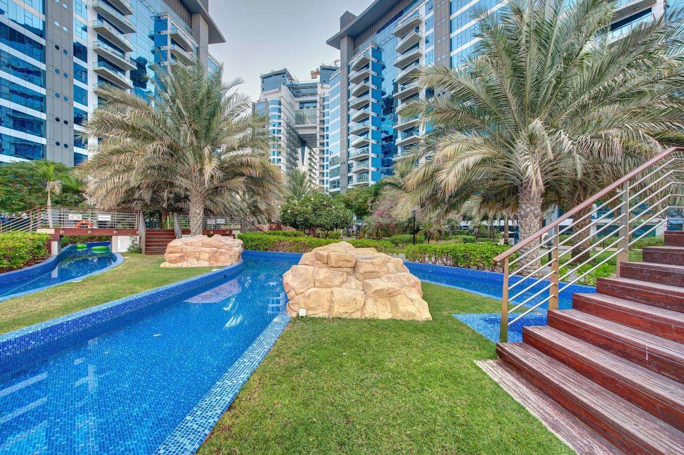 Dukes-The-Palm--a-Royal-Hideaway-Hotel-Pool-12