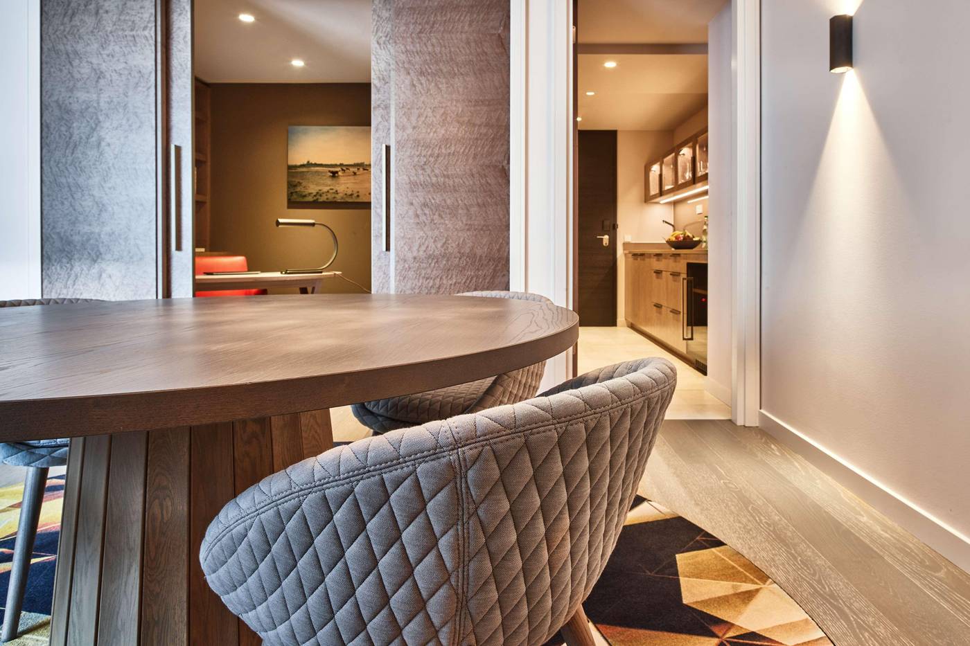 Hyatt-Regency-Amsterdam-Room-52