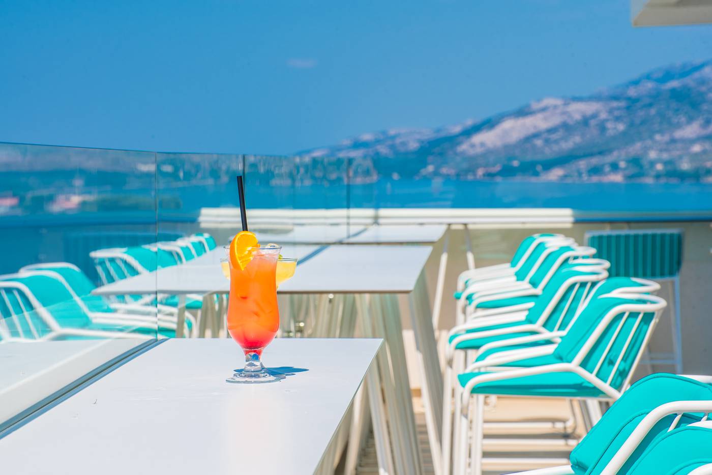 Bluesun-Holiday-Village-Alan-Bar-40