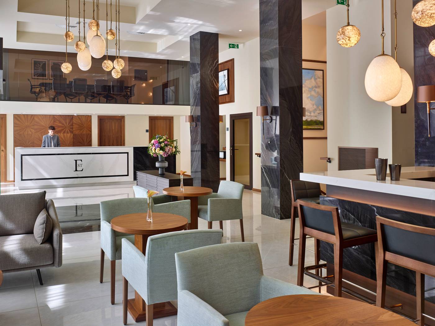 EST-Grand-Hotel-Savoy-Lobby-7