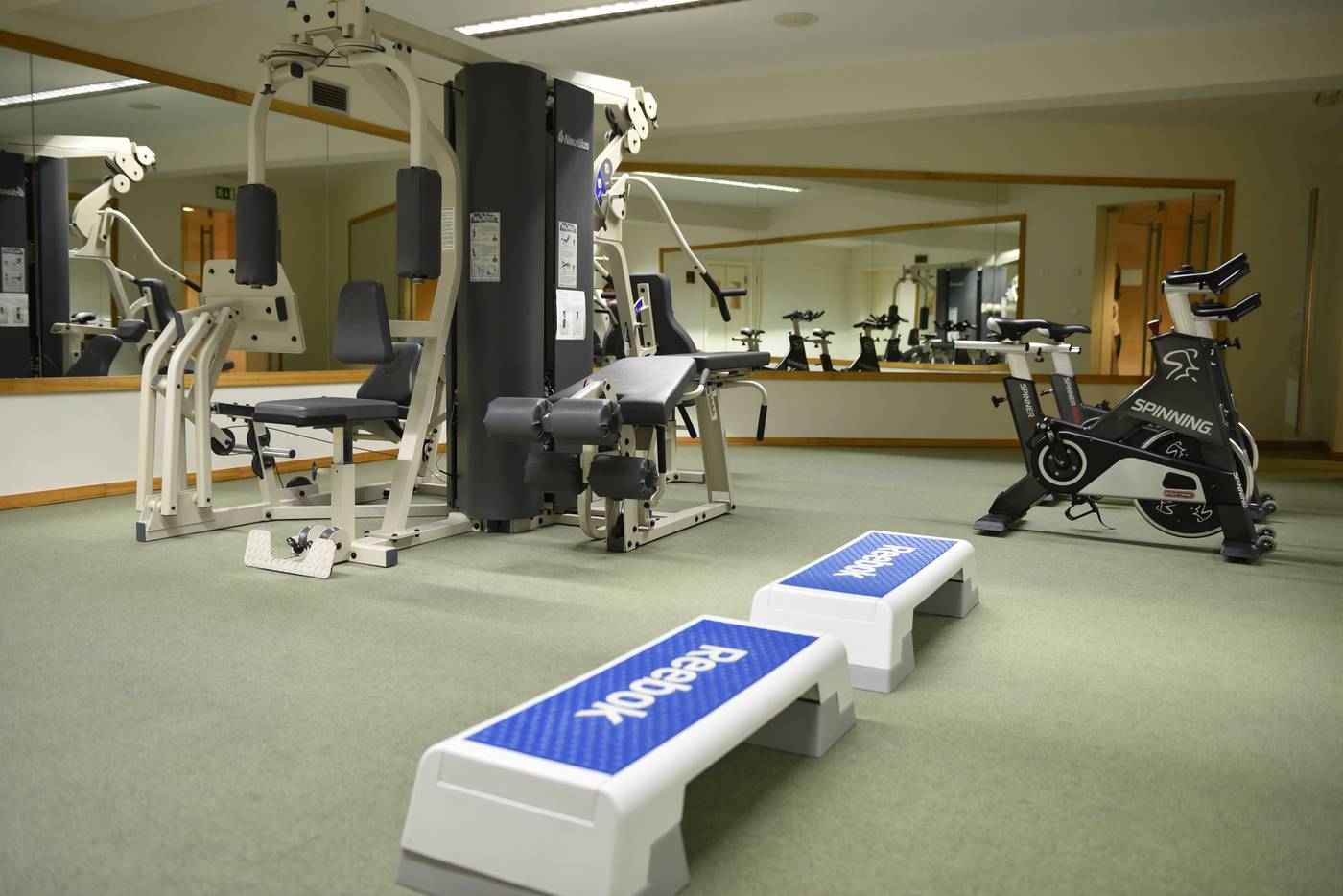 Caloura-Hotel-Resort-Sports-and-Entertainment-25