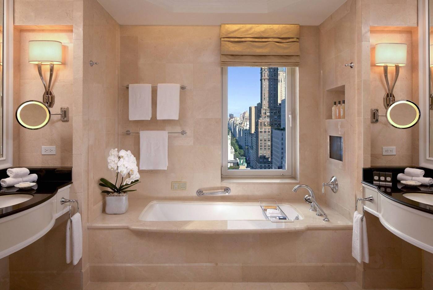 The-Peninsula-New-York-Room-28