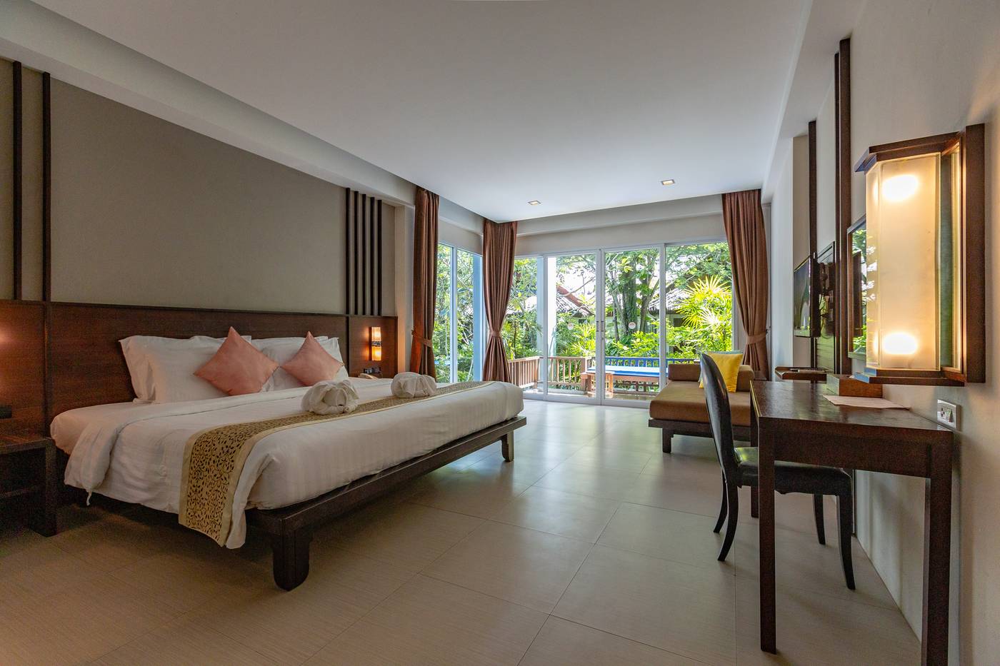 Sand-Sea-Resort-Railay-Beach-Room-14