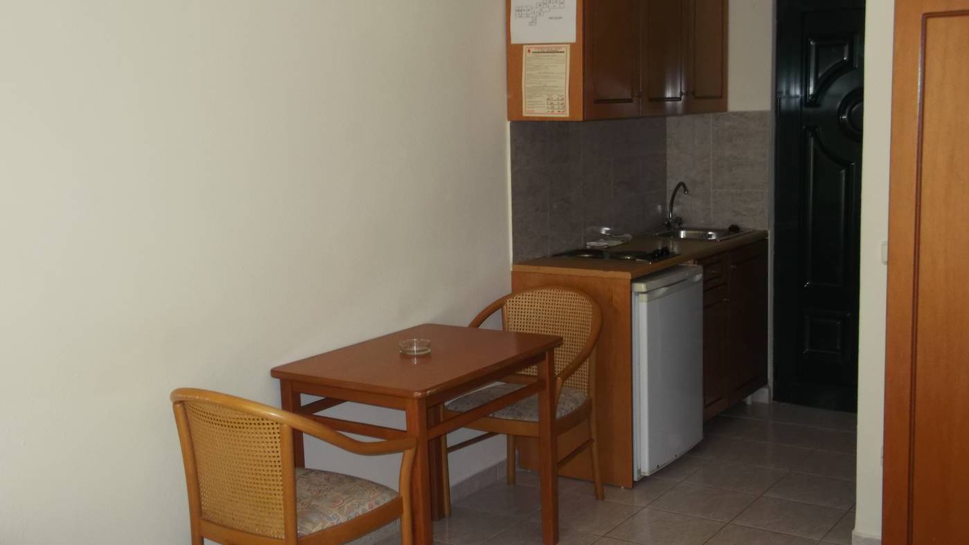 Panorama-Studios-Room-16