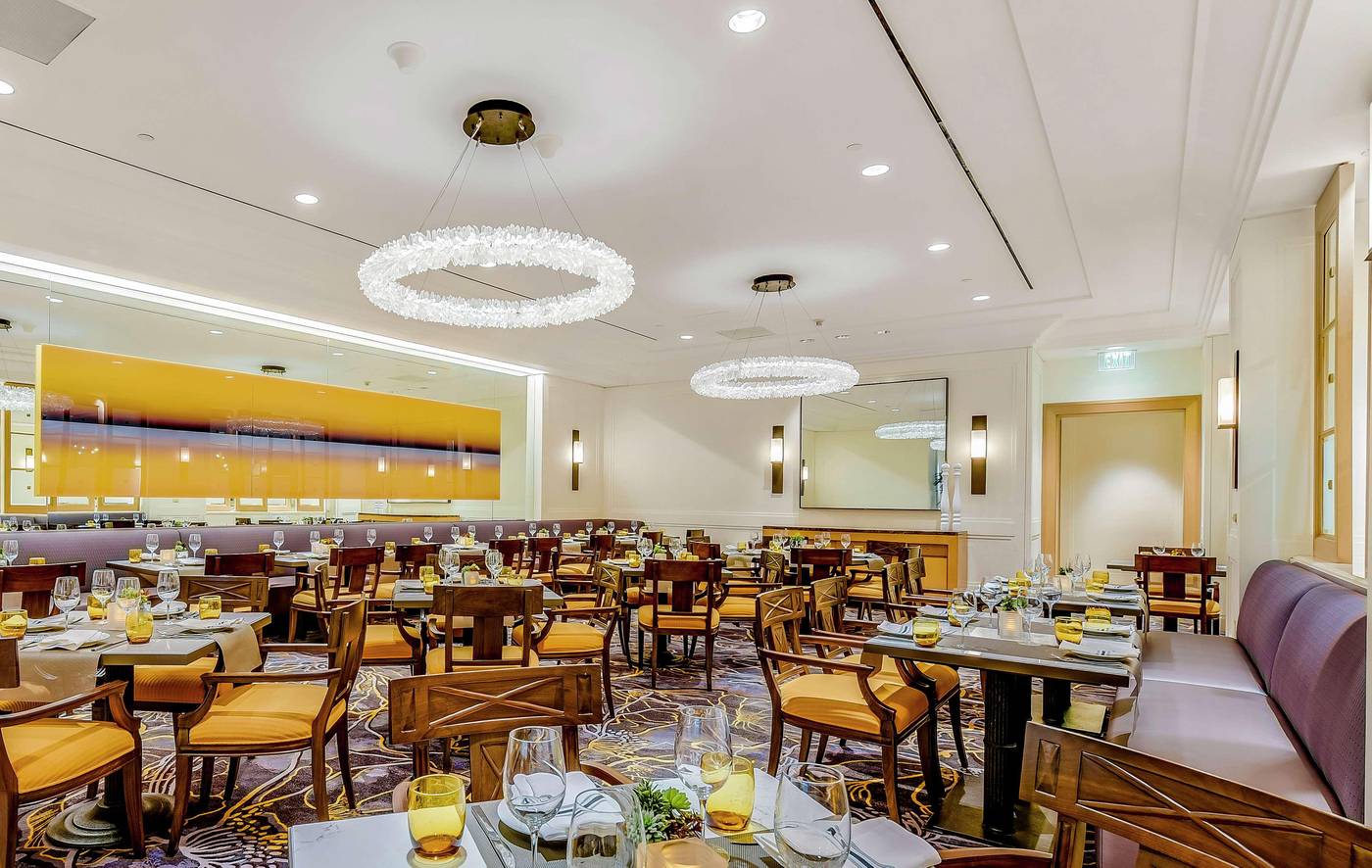 Hilton-Los-Angeles-Airport-Restaurant-56