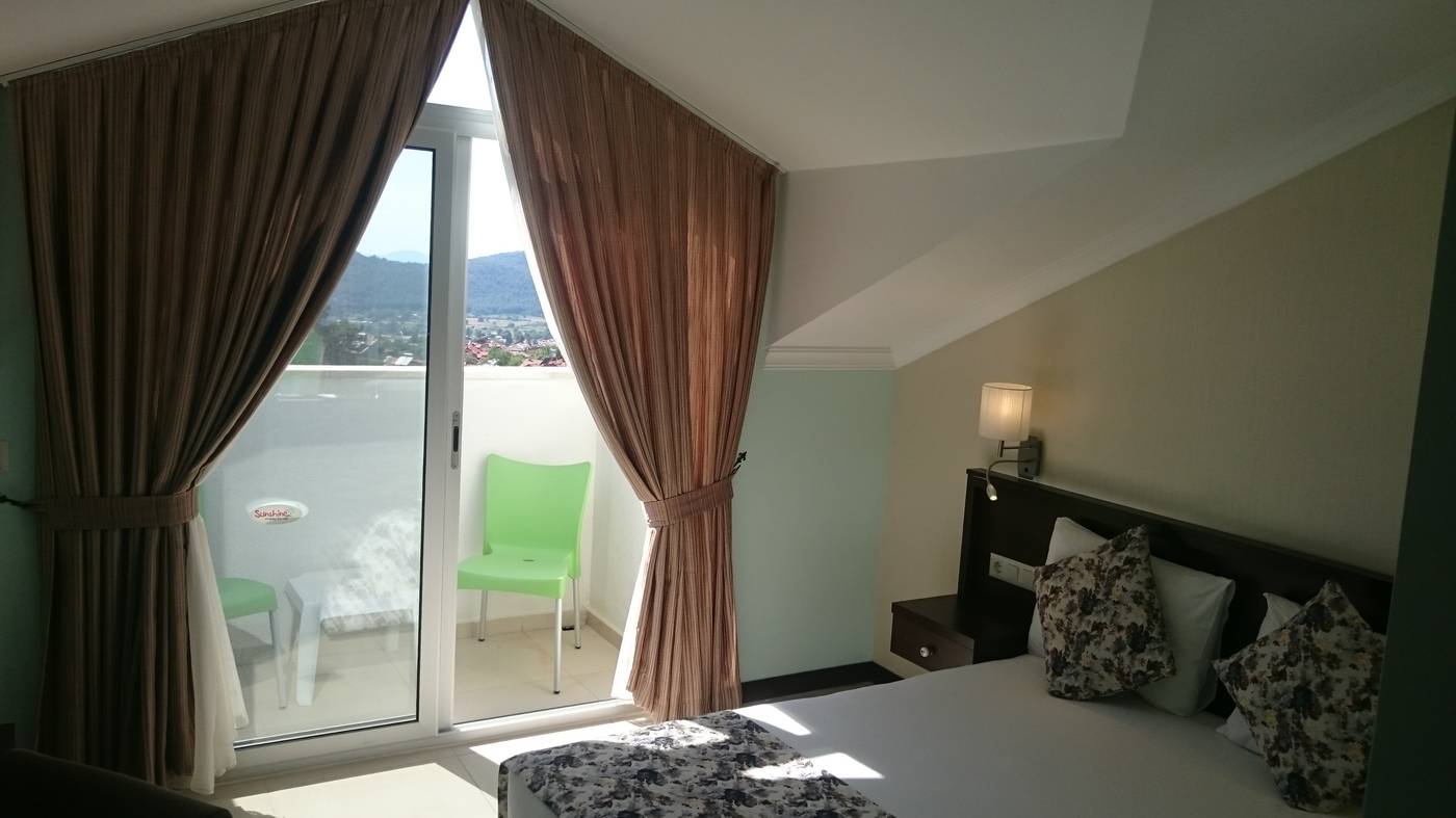 Sunshine-Holiday-Resort-Room-38