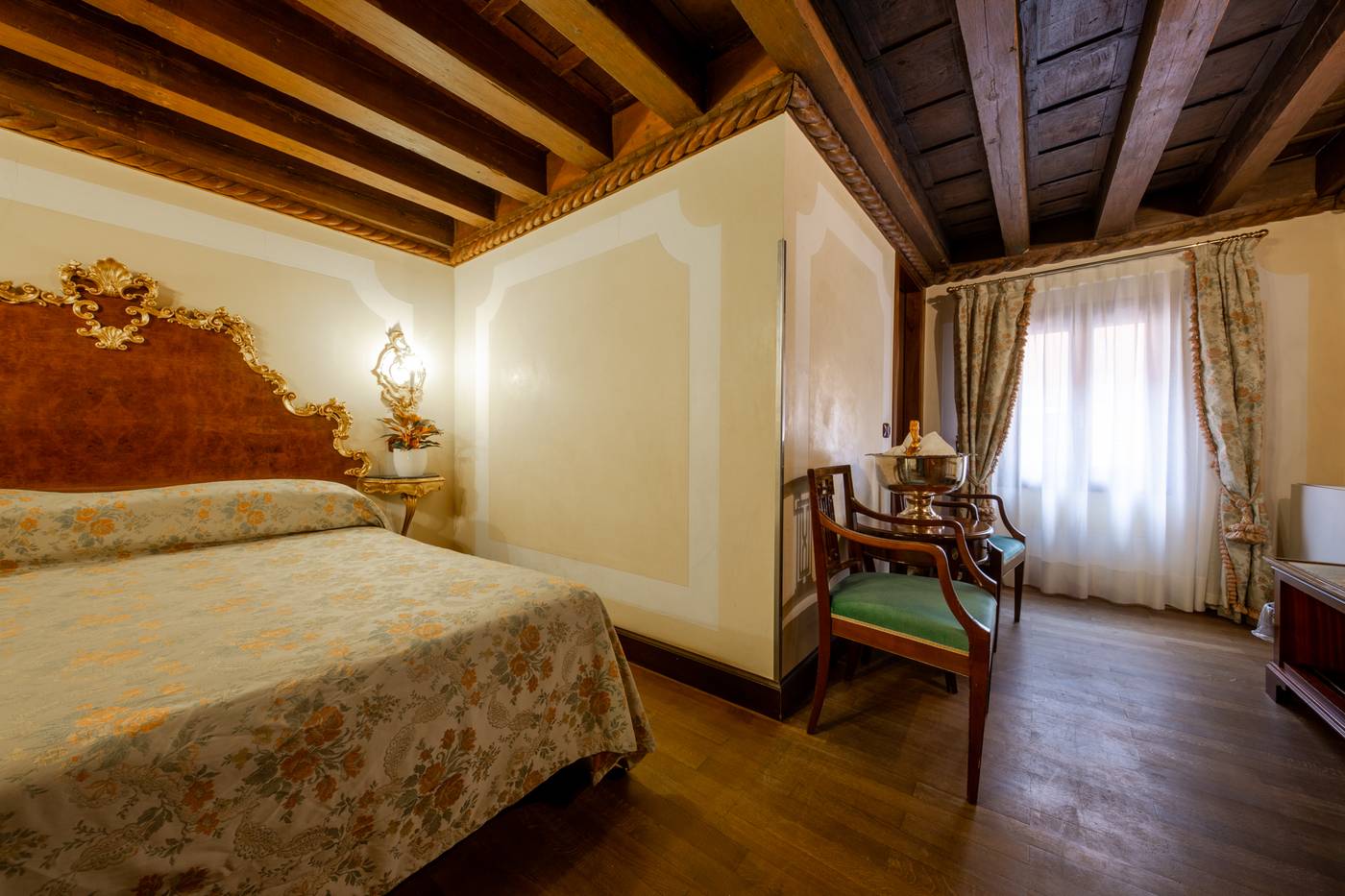 Hotel-San-Moise-Room-25