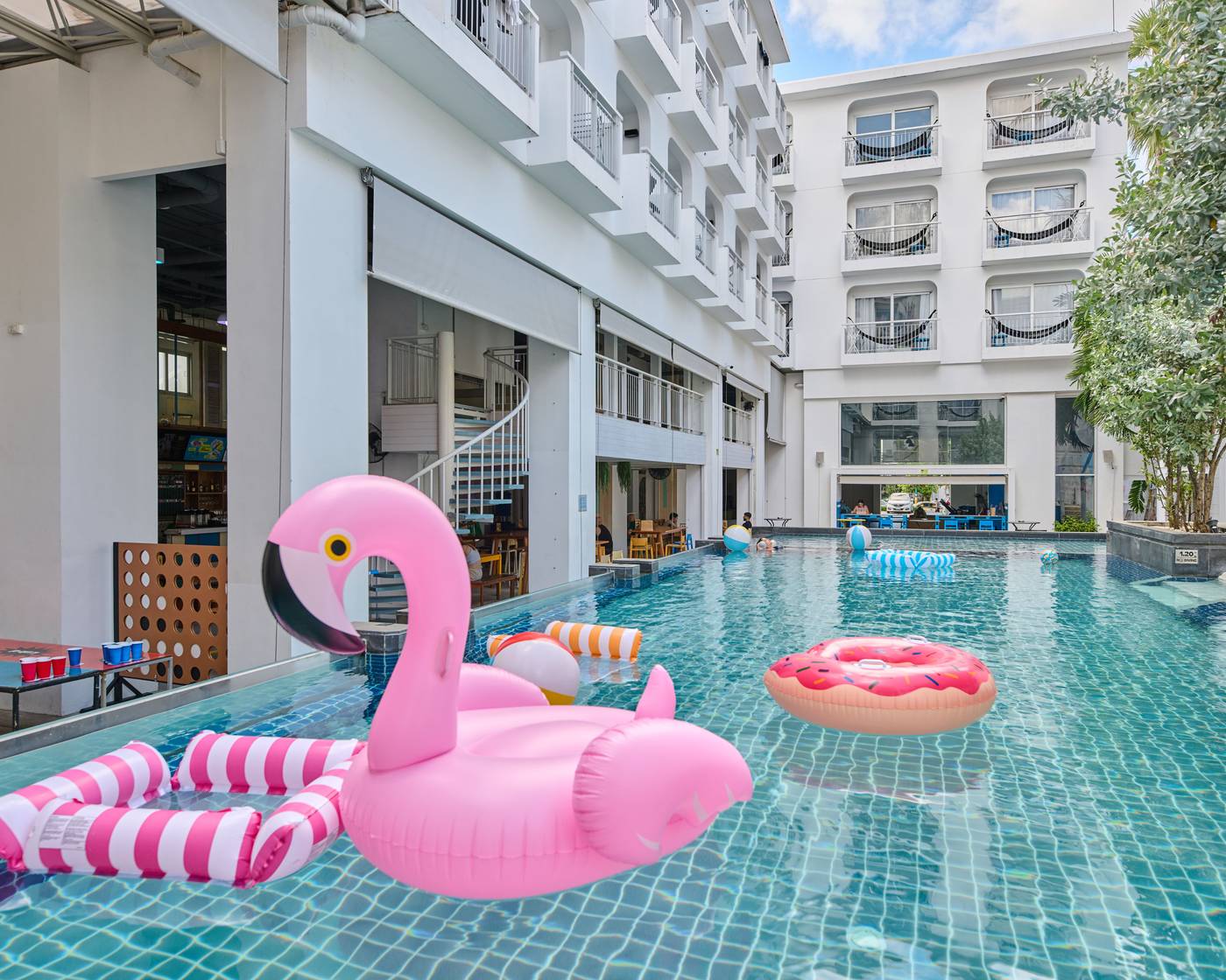 Lub-D-Phuket-Patong-Pool-70