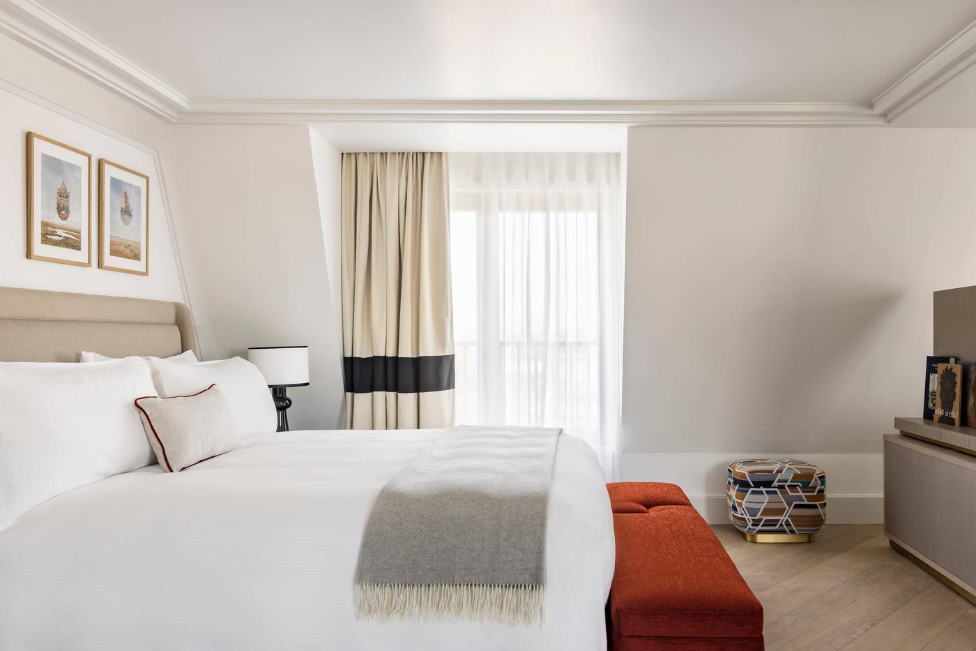 Kimpton-St-Honore-Paris-Room-19