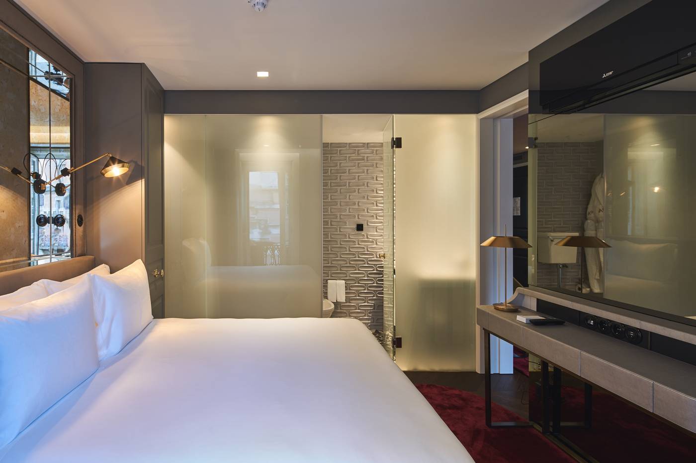 O-Artista-Suites-By-Europe-Room-17