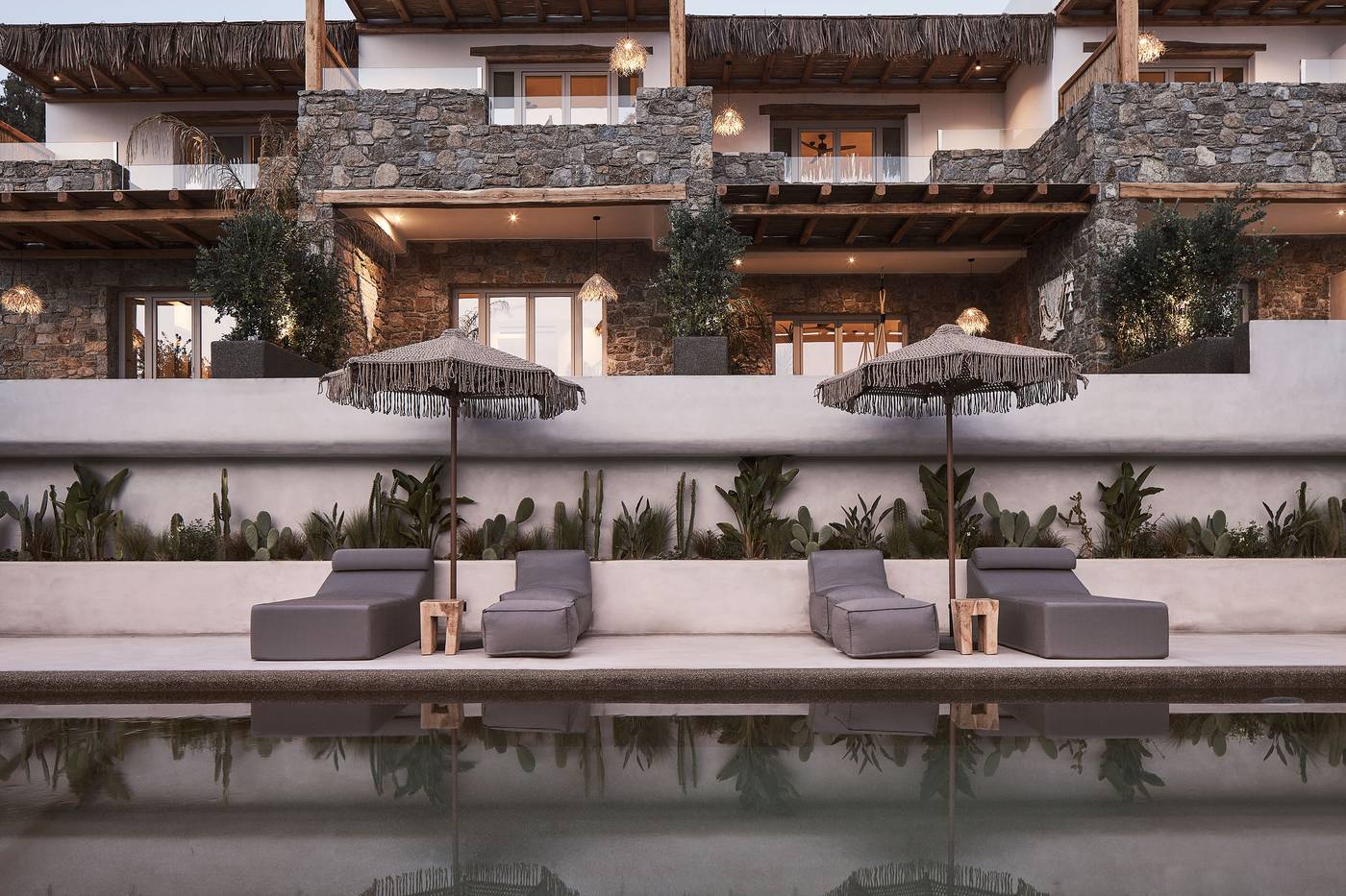 Amyth-of-Mykonos-Hotel-Pool-2