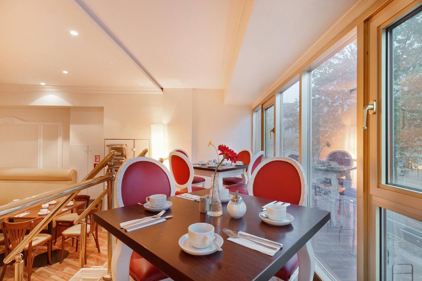 Azimut-Hotel-Kurfuerstendamm-Berlin-Restaurant-2