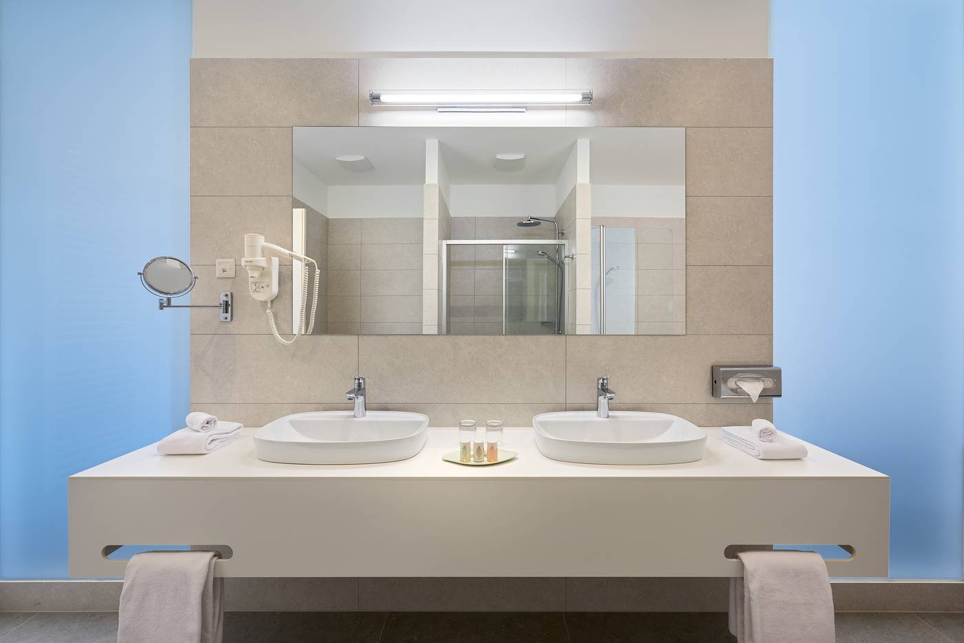 Salona-Palace-Room-32