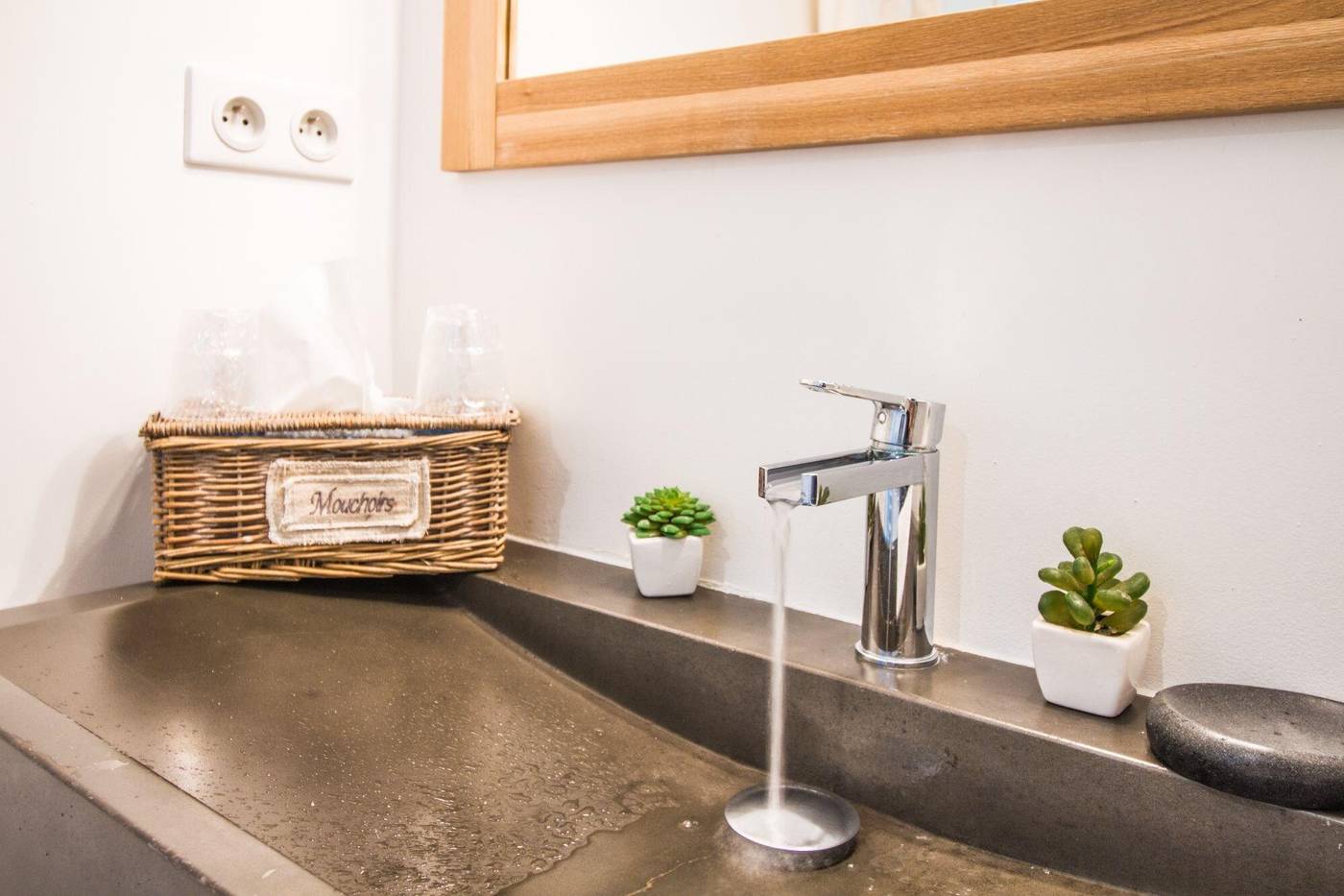 Le Temps des Hôtes-France-VERTOU-Room-10