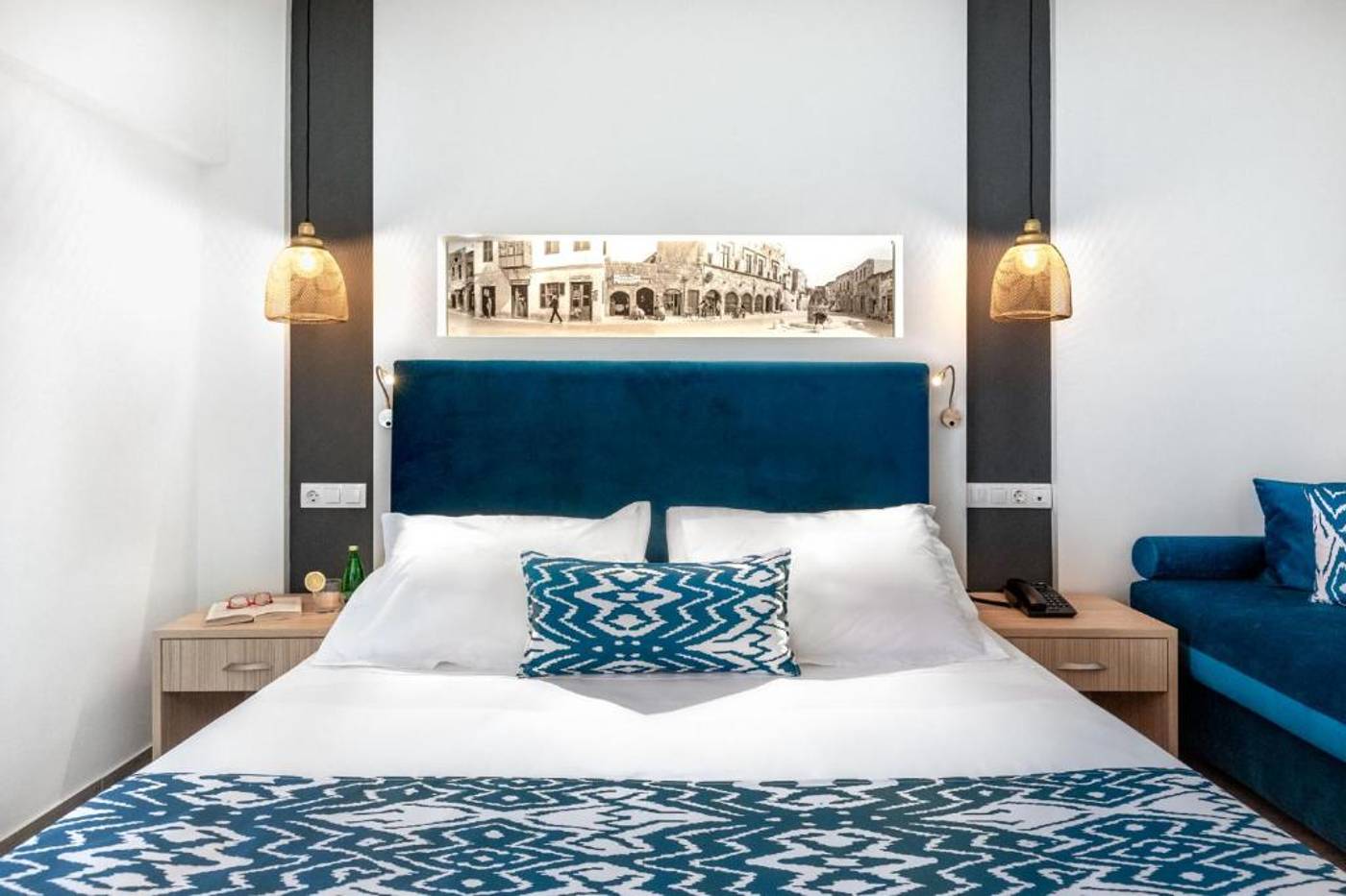 Alexia-Premier-City-Hotel-Room-16