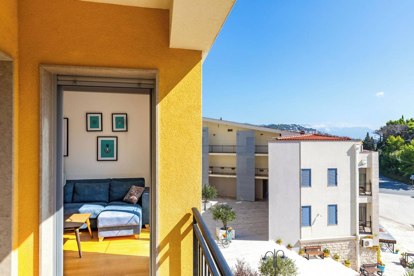 Apart-Hotel-MS-Katunjanin-Room-8