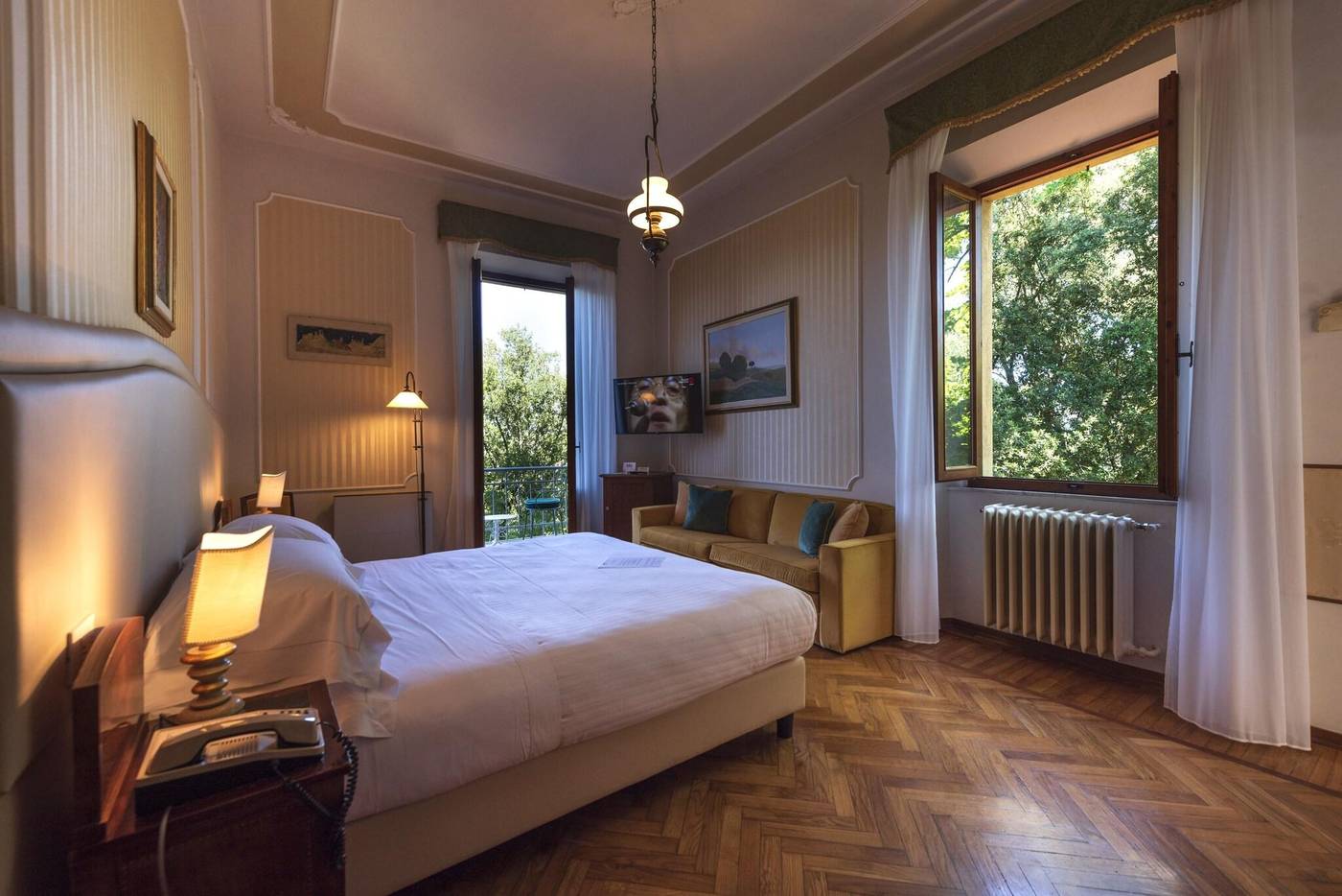 Villa-Scacciapensieri-Room-11