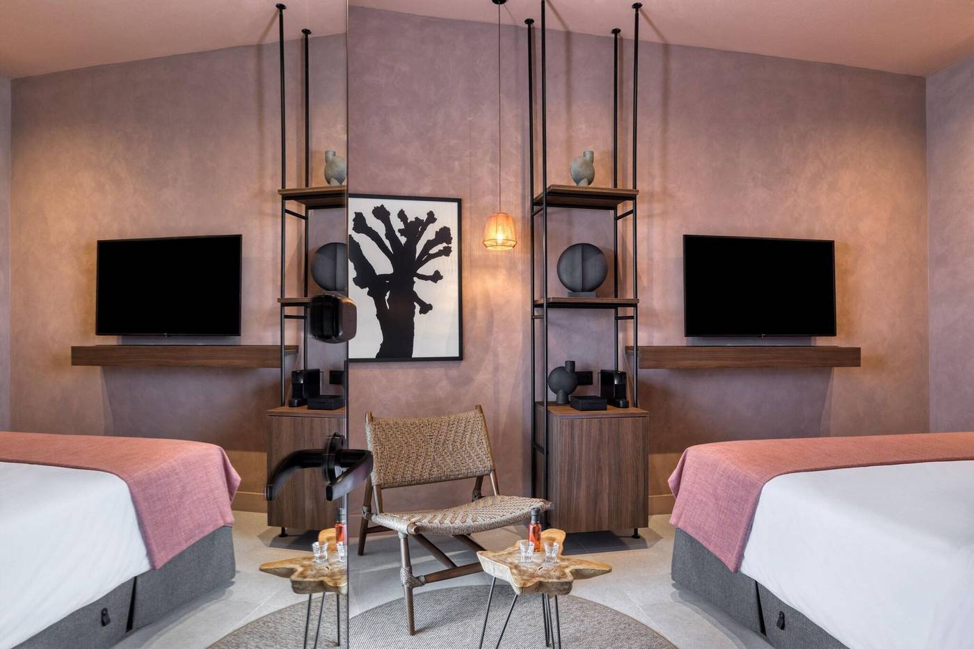 Iti-Louis-Grand--Room-42