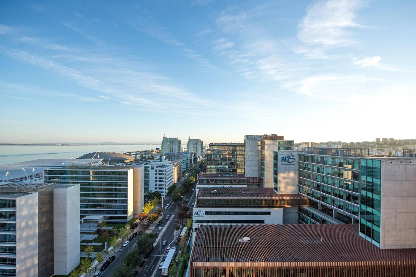 Panoramic-Living-Room-3