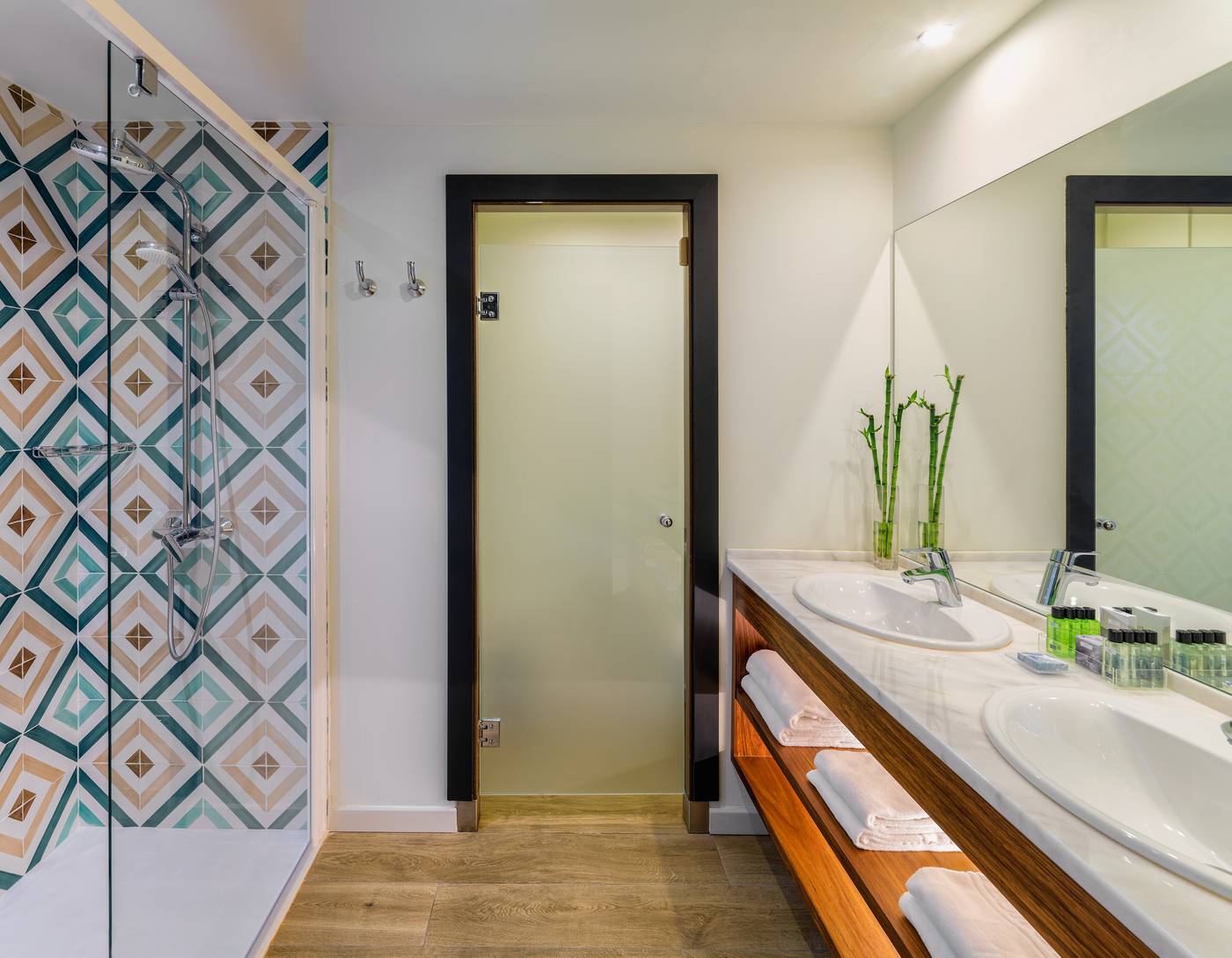 H10-Vintage-Salou---Adults-Only--16---Room-31