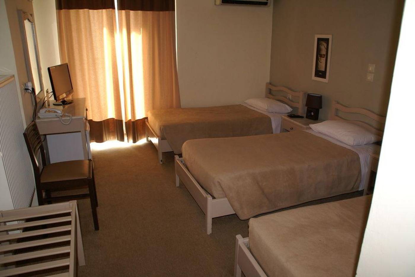 Yria-Room-5