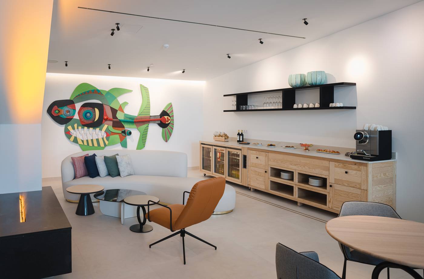 Plus Fariones Suite Hotel