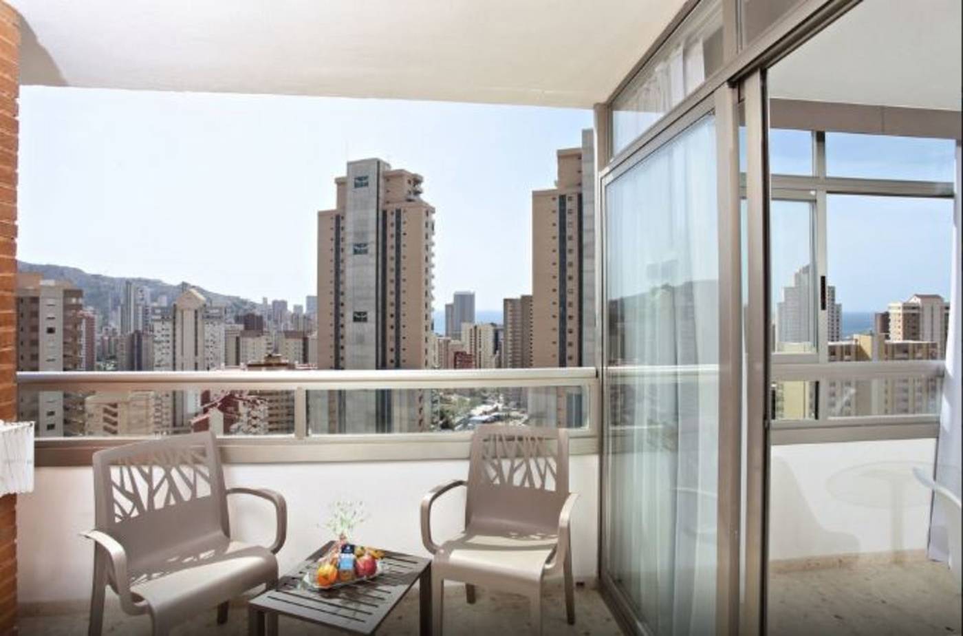 Flamingo-Beach-Resort---Adults-Recommended-Terrace-38