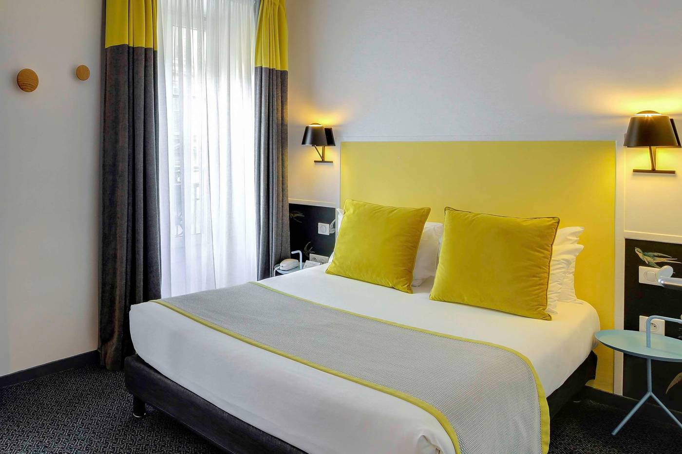 George-Astotel-Room-15