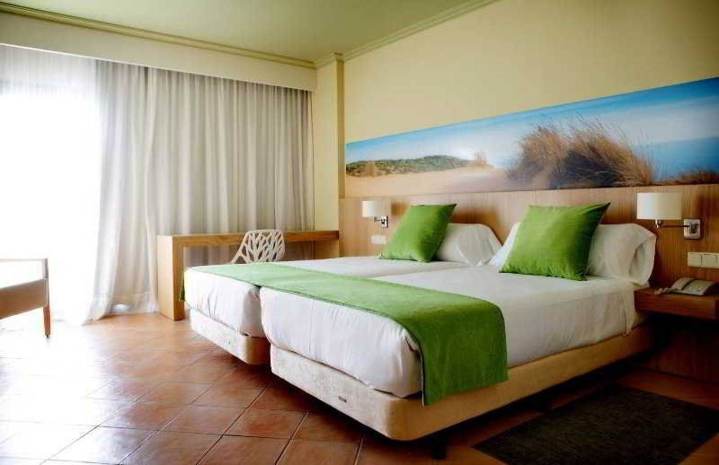 Sensimar-Isla-Cristina-Palace-Hotel---Spa-Room-32