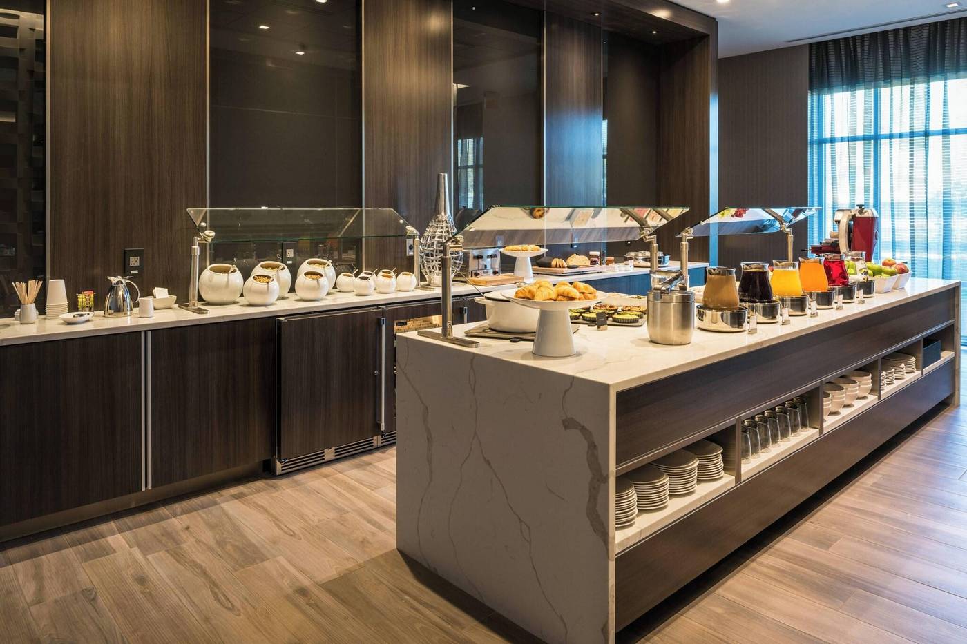 AC-Hotel-Boston-Cambridge-Restaurant-30