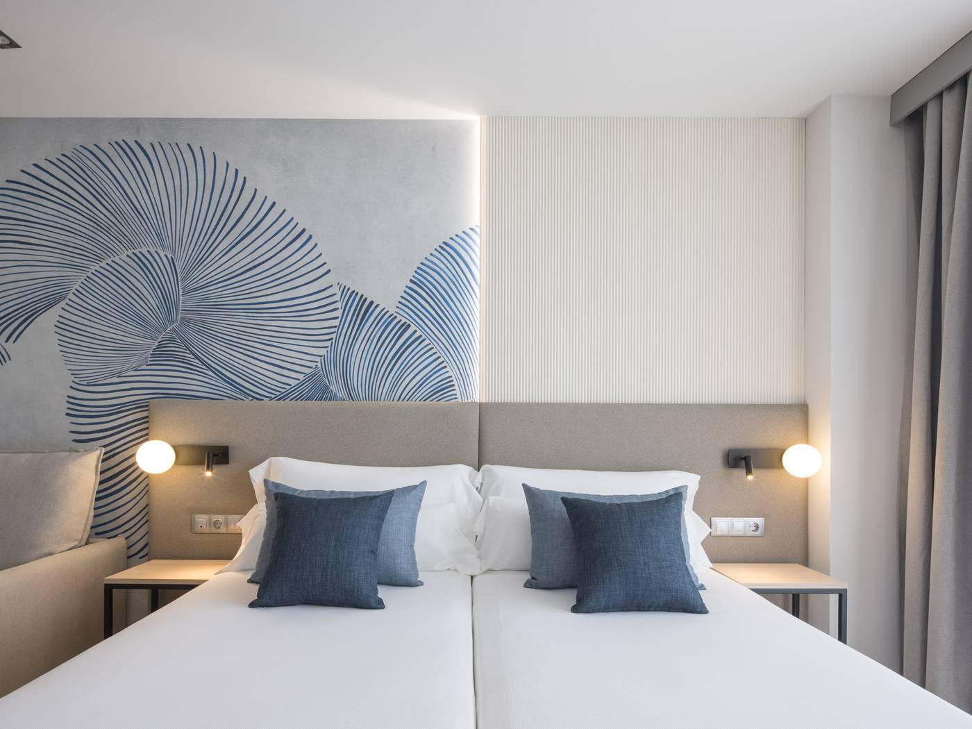 AR-Diamante-Beach-Room-18