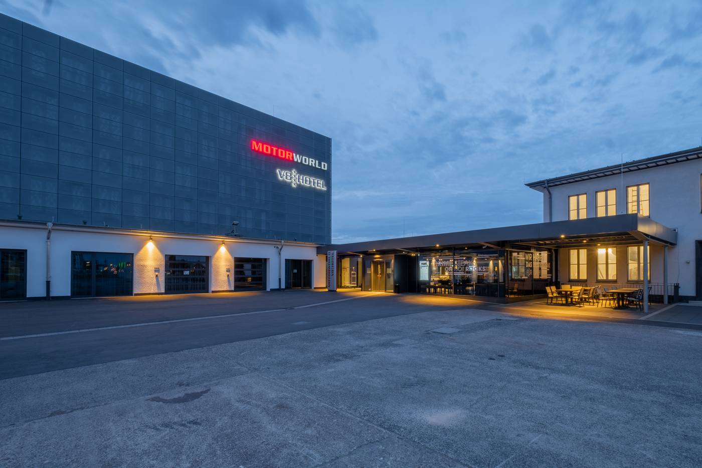 V8-Hotel-Koln-General-view-1