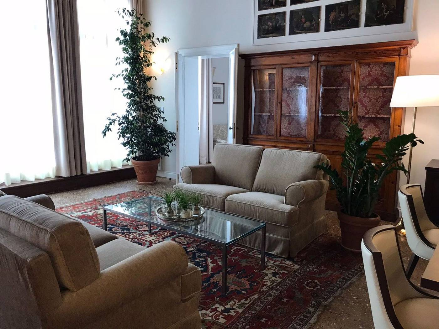 Suites-Alla-Maddalena-Conferences-10