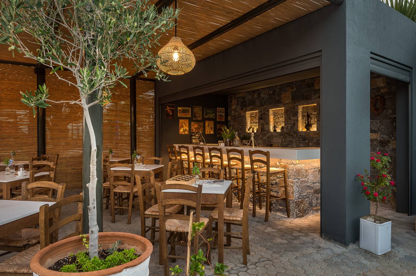 Arminda-Hotel-Bar-28