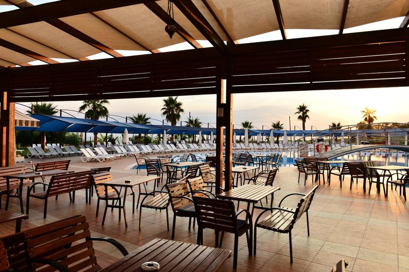 Cenger Beach Resort & Spa