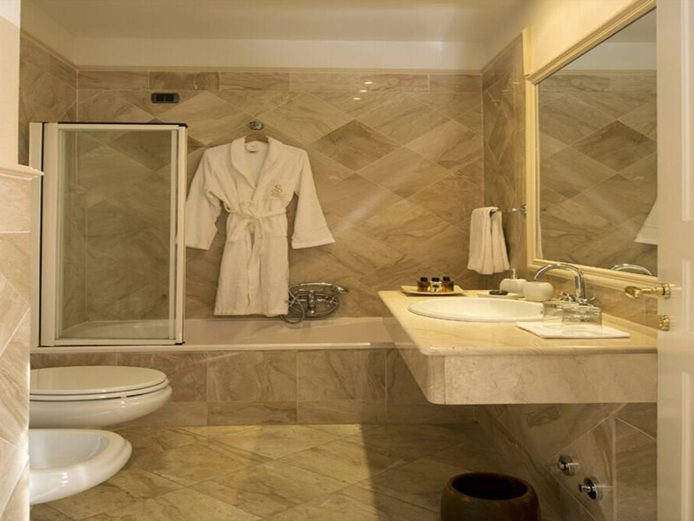 Town-House-31-Room-6