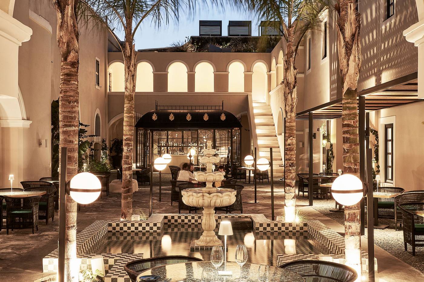 Katikies-Garden-Santorini---The-Leading-Hotels-Lobby-9