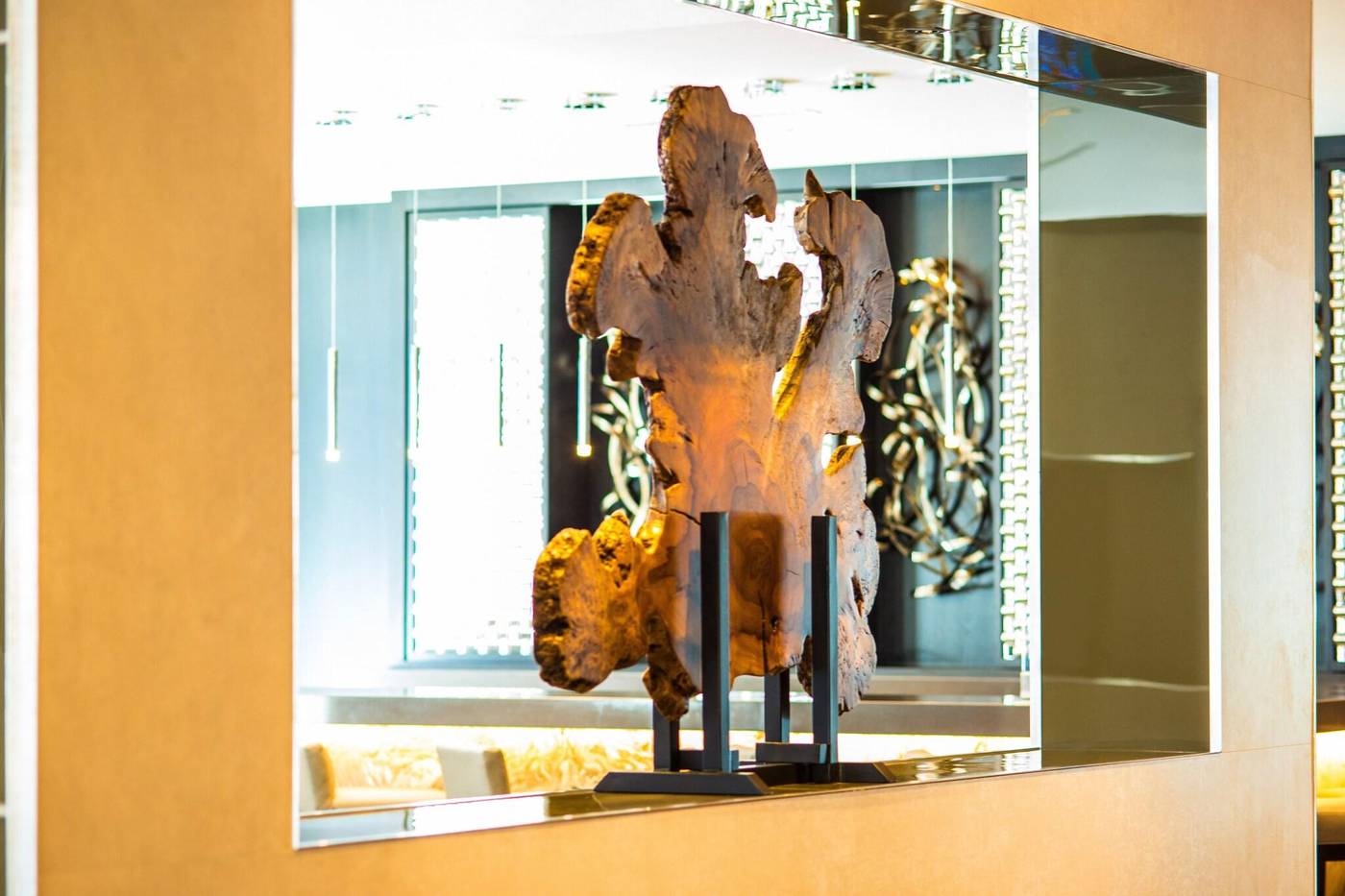 AC-Hotel-Boston-North-Lobby-45