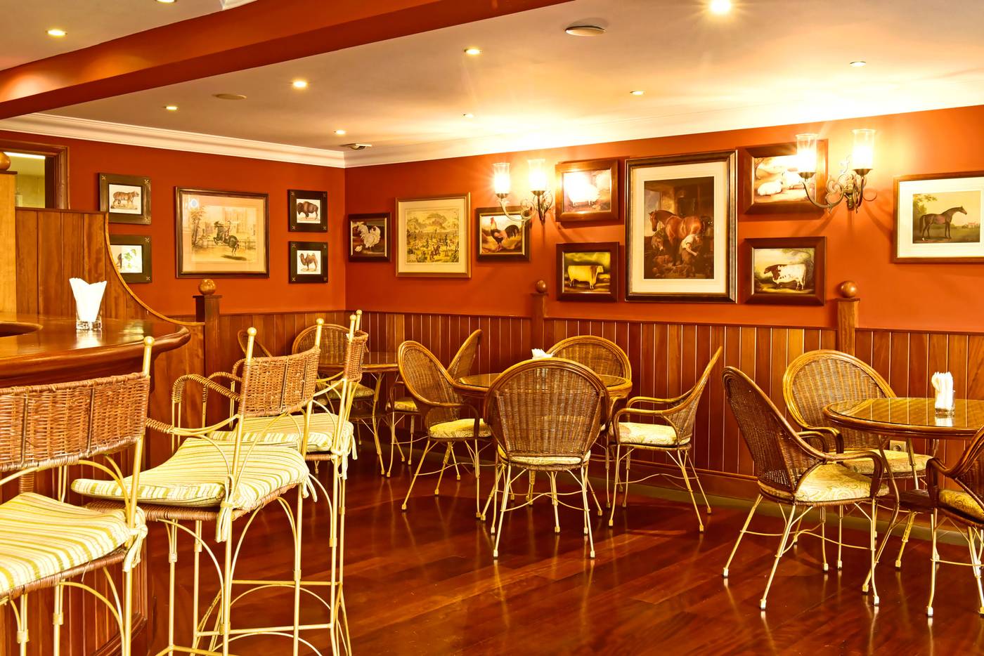 Pestana-Village-Garden-Resort-Aparthotel-Bar-32