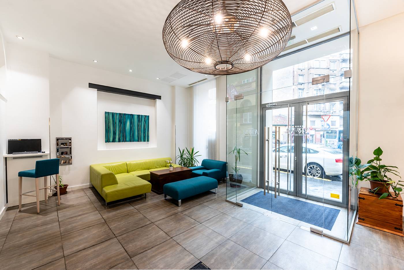 Atrium-Fashion-Hotel-General-view-2