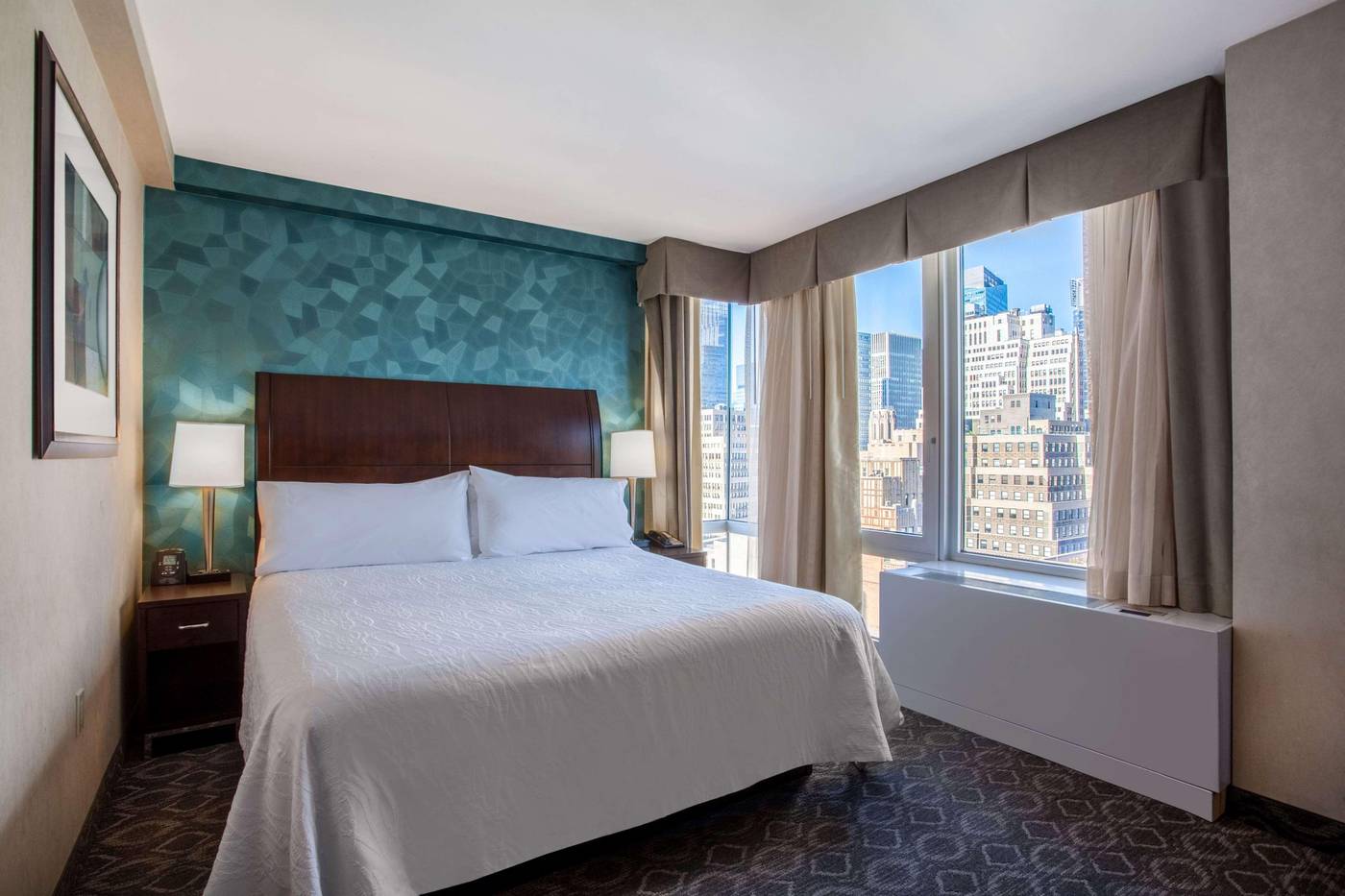 Hilton-Garden-Inn-NY-West-35-Street-Room-21