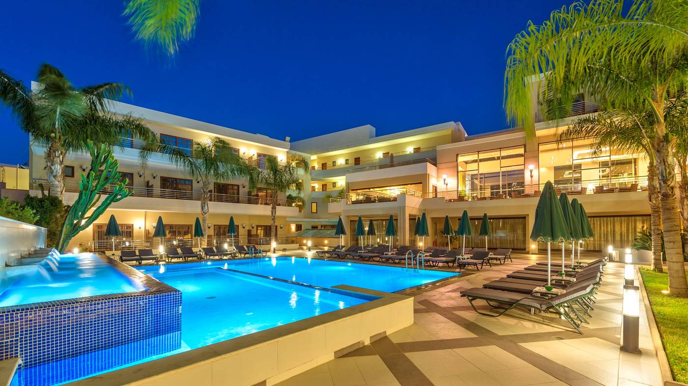Porto-Platanias-General-view-2