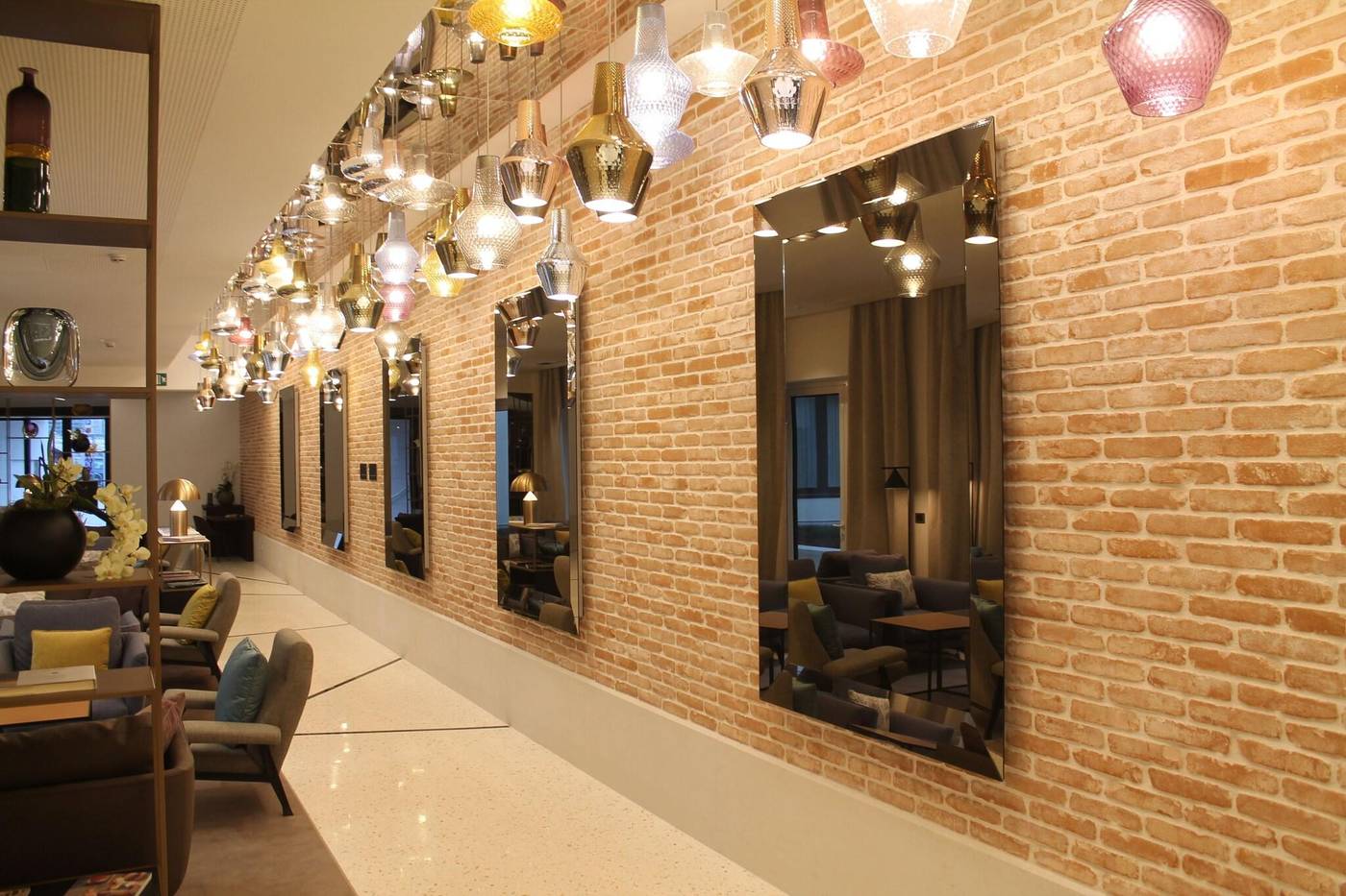 Ac-Hotel-Venezia-Lobby-3