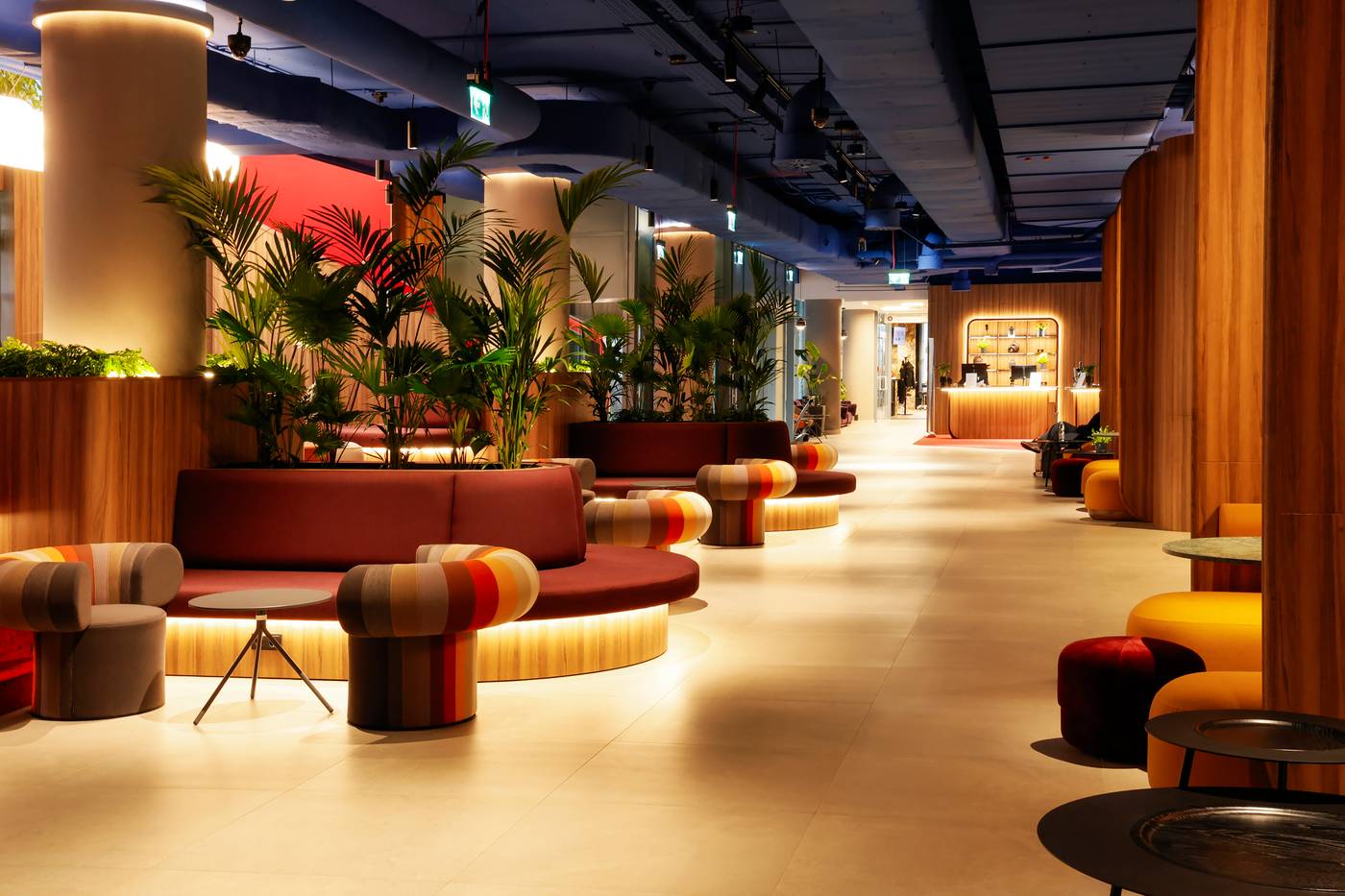 Hotel-Mercure-Warszawa-Centrum-Lobby-14